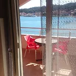 Apartment Tisno *