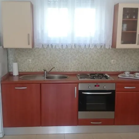Apartment Tisno *