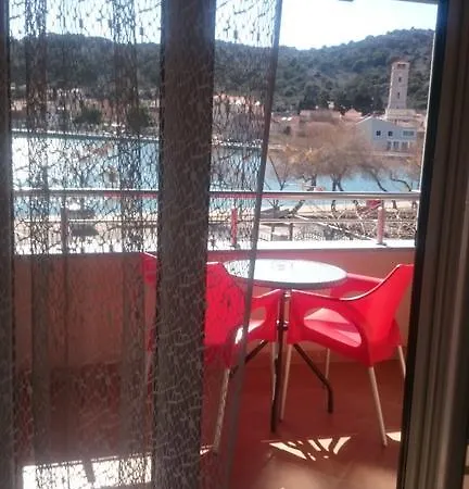 Apartment Tisno * Tisno