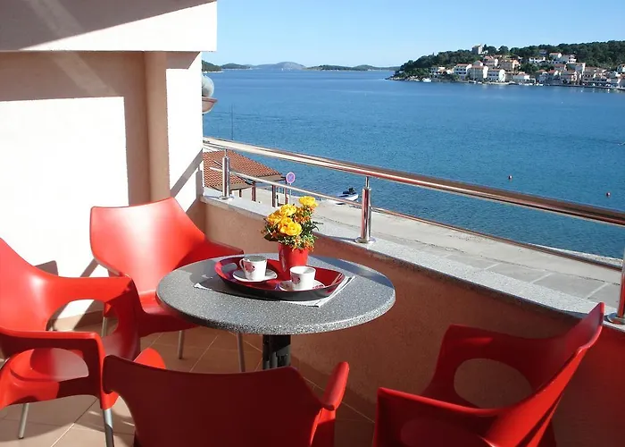 Apartment Tisno Apartamento