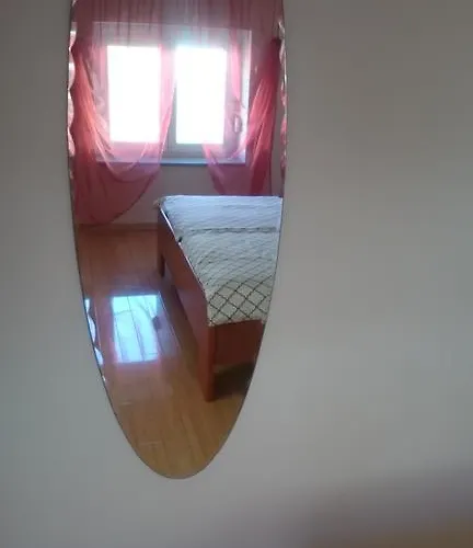 Apartment Tisno * 迪斯诺